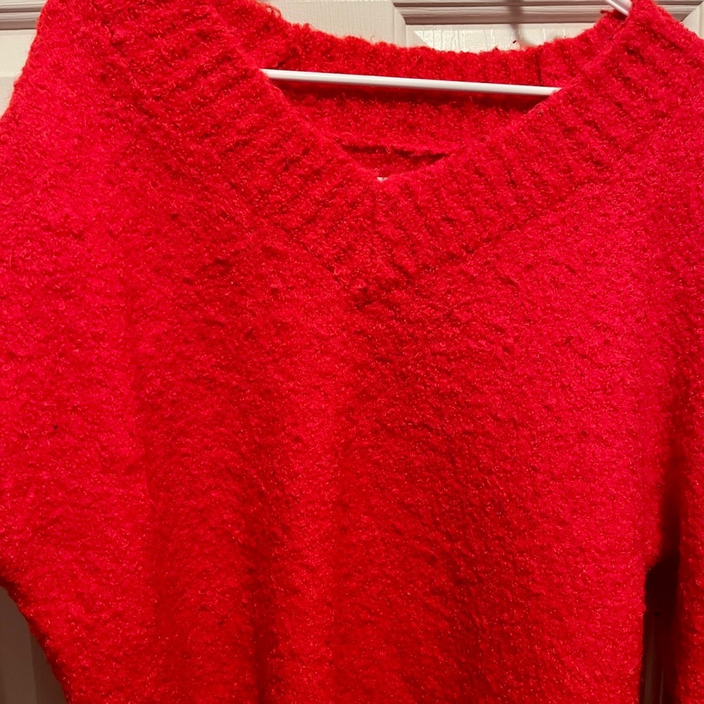 Aerie Red Fuzzy V-Neck Sweater Size L - Picture 3 of 5